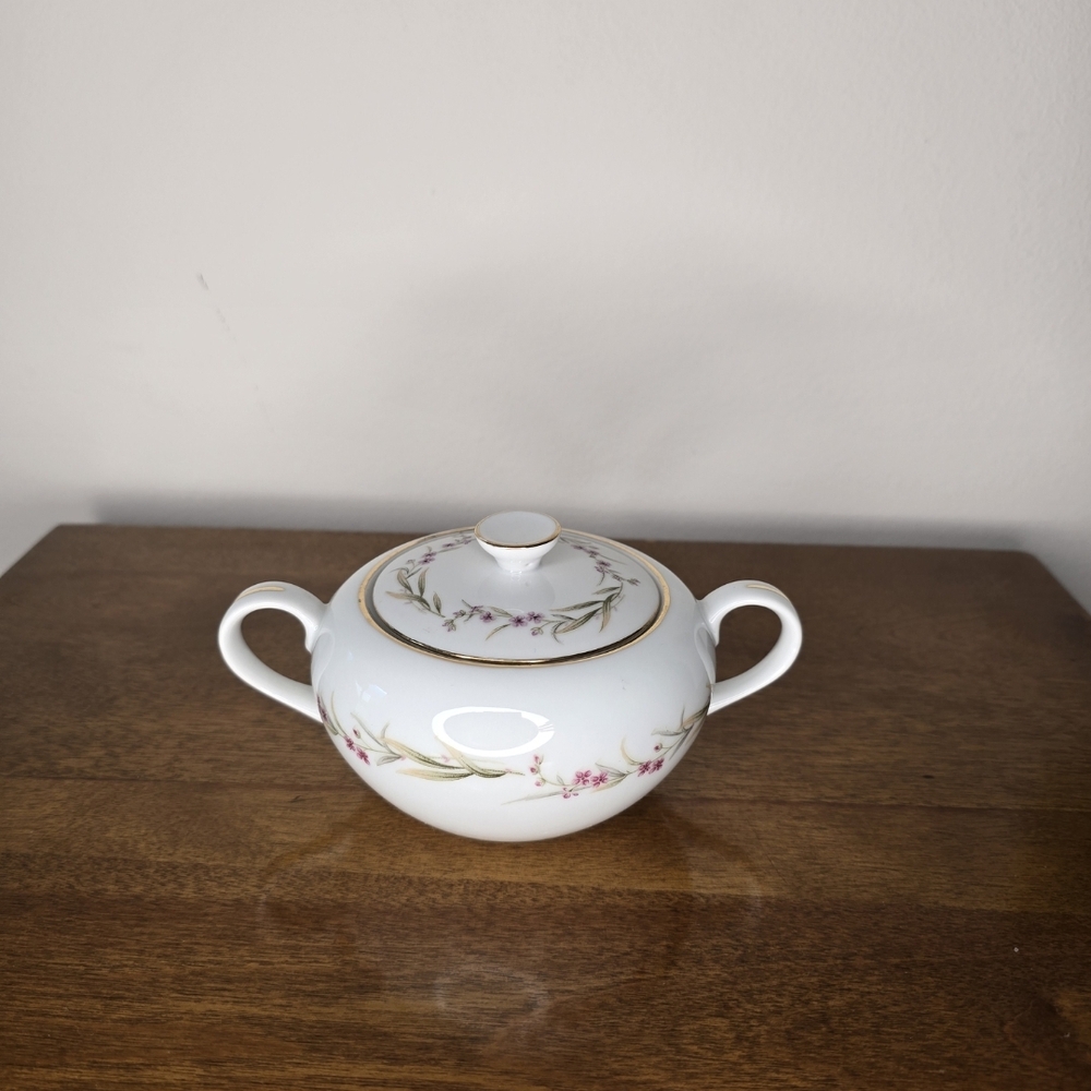 Elegant Floral White Sugar Bowl with Gold Accents